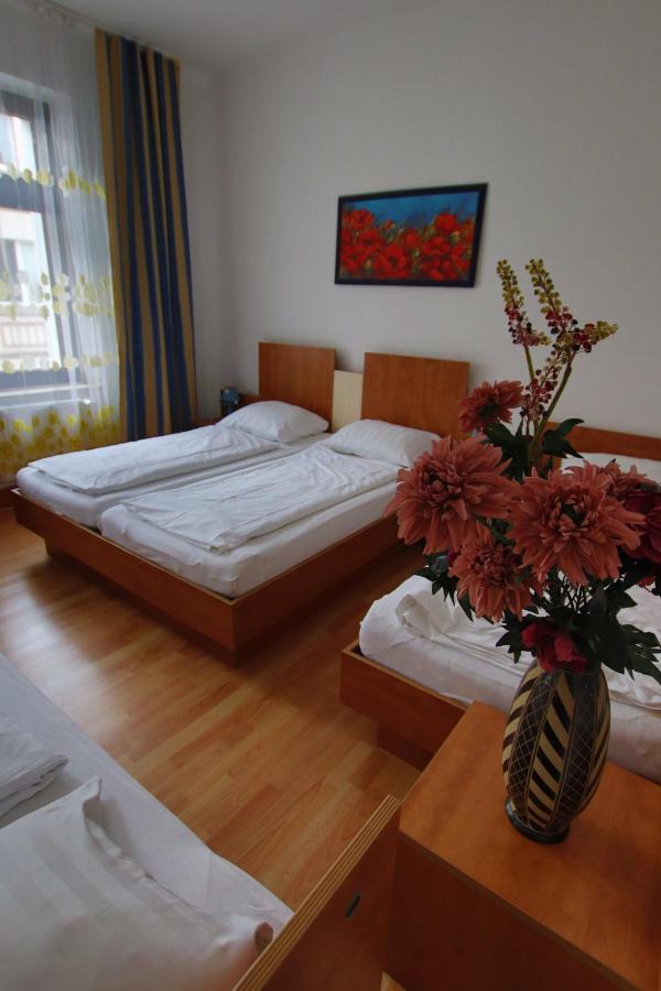 Lounge Hotel